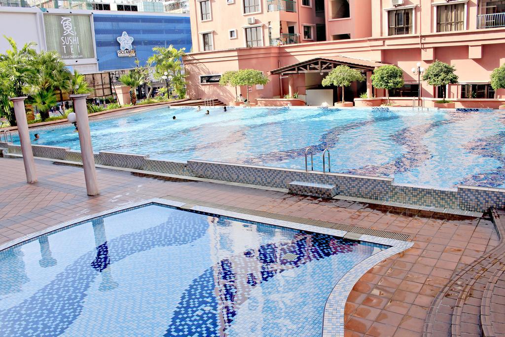 Homestay Marina Court Kota Kinabalu Exterior foto